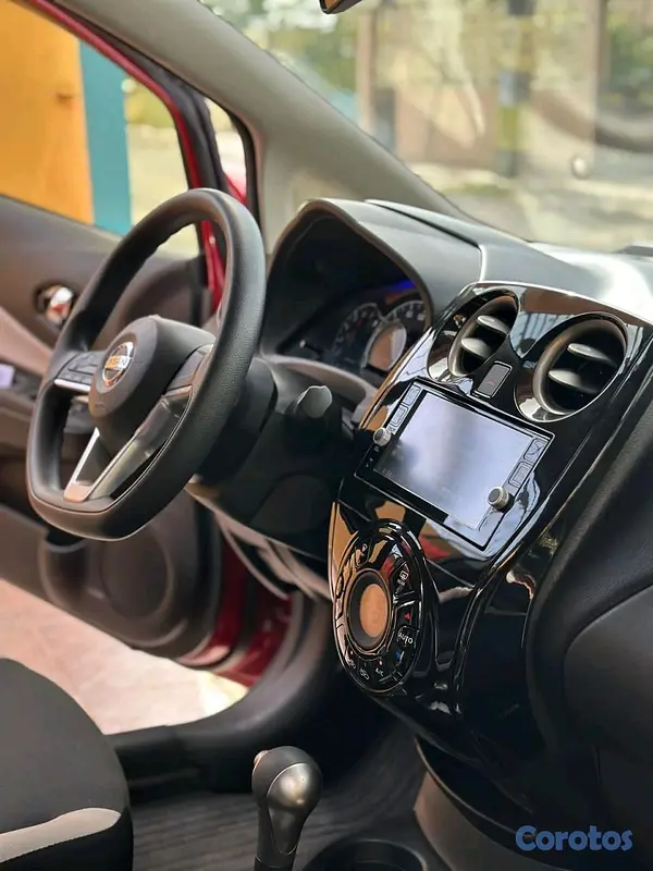 carros -  Nissan Note 2017 Full – Económico y listo para rodar  3