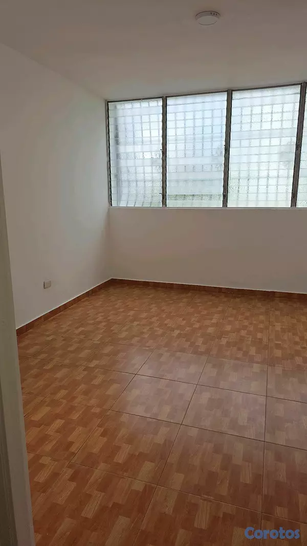 apartamentos - ACOGEDOR APARTAMENTO BELLA VISTA SUR, CLASICO, EXCELENTE UBICACIÓN  7