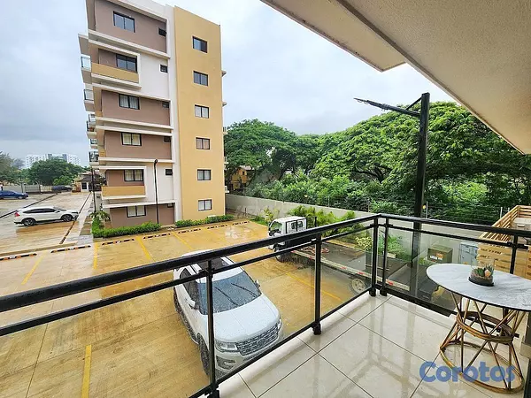 apartamentos - TORRE PISCINA Y AREA SOCIAL PROXIMO AV. HISPANOAME 8