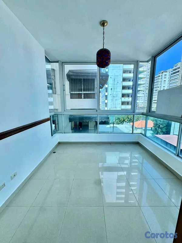 apartamentos - Vendo Apartamento en Piantini  2