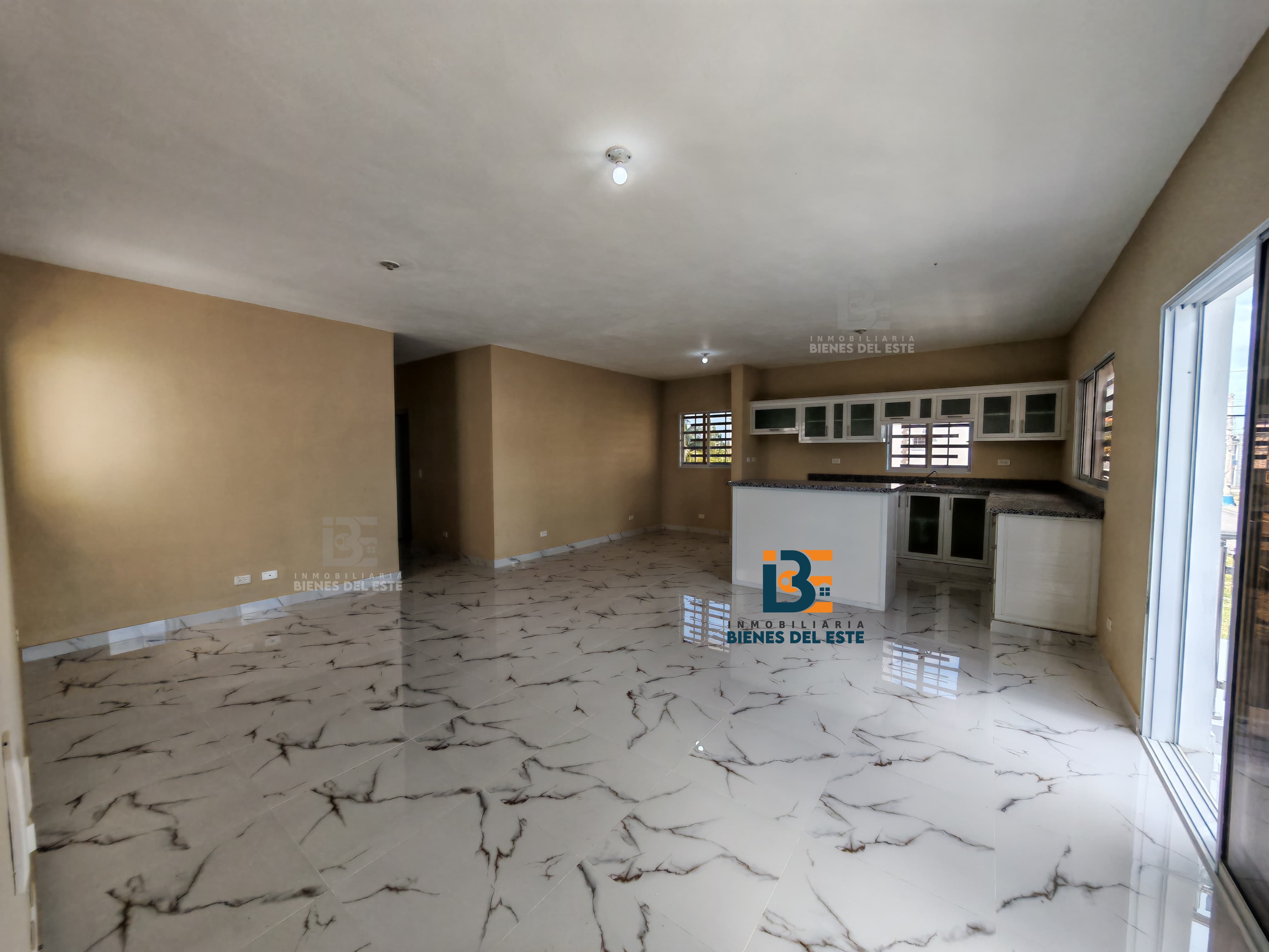 apartamentos - DE RENTA NUEVO Apartamento Primer y Segundo Nivel  4