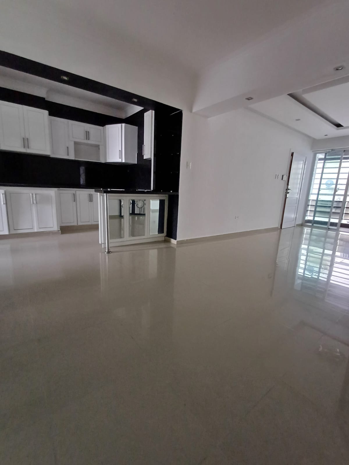 apartamentos - Apartamento en Venta en Alma Rosa I, 3H, 2B, 1P 6