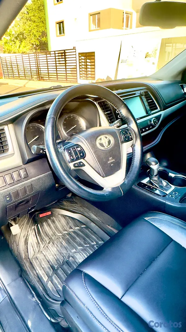 jeepetas y camionetas - 🔥 TOYOTA HIGHLANDER XLE AWD 2014 🔥
✨ KIT 2018 OEM ✨ 6