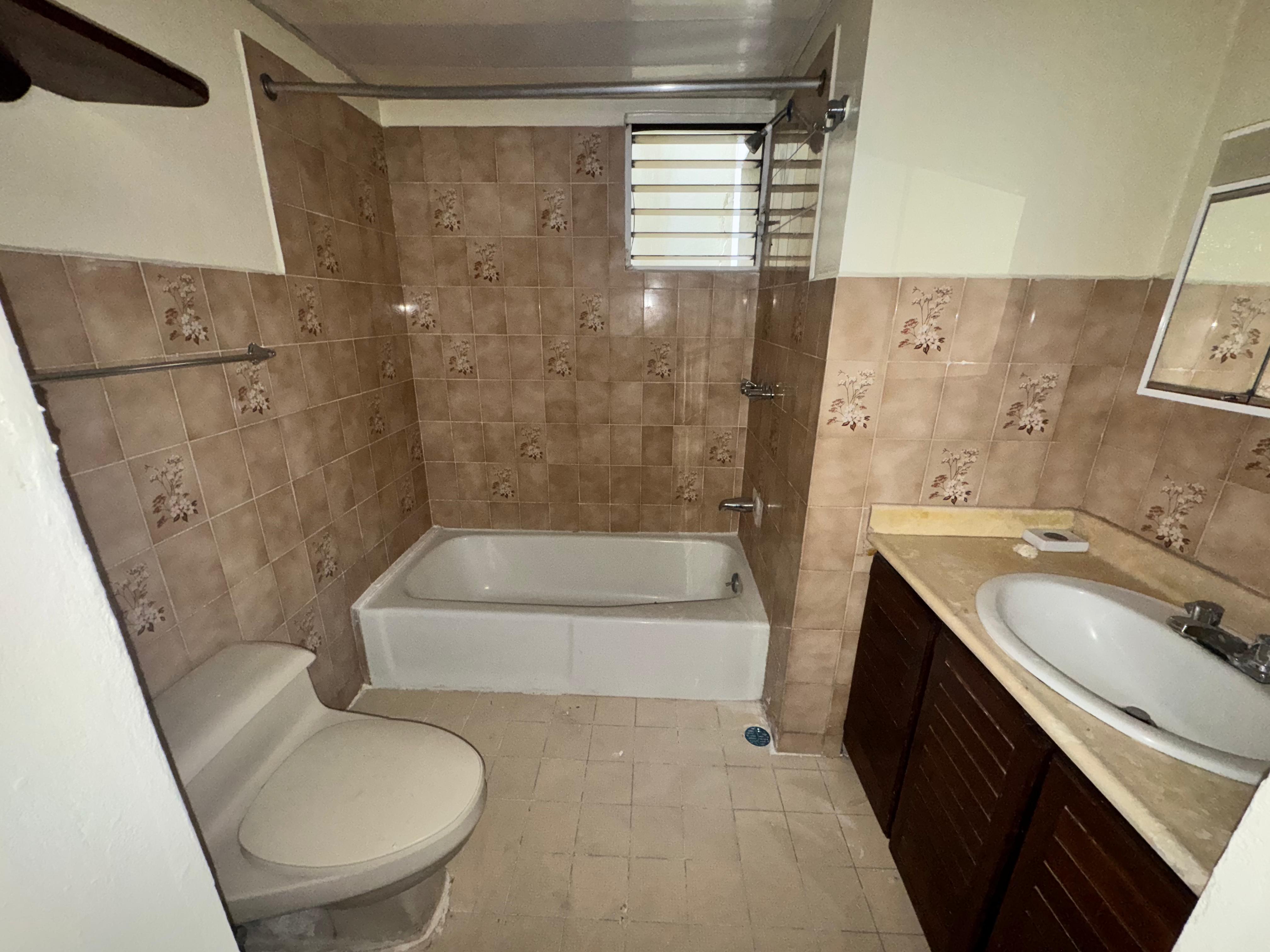 apartamentos - Alquilo apartamento clásico en Piantini 3