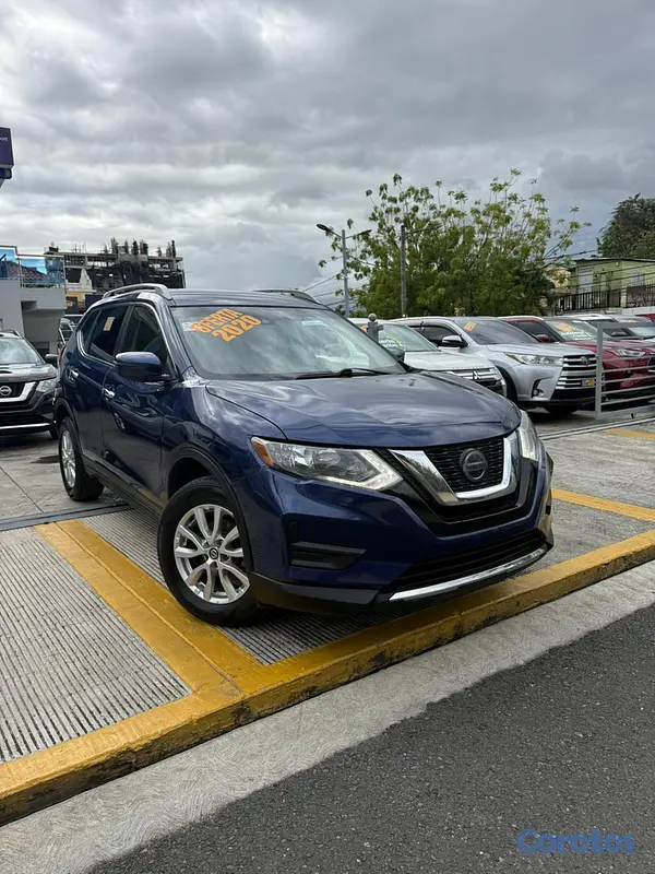 jeepetas y camionetas - Nissan Rogue SV AWD 2020 1