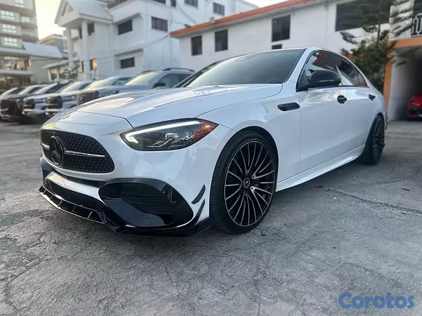 jeepetas y camionetas - Mercedes Benz C300 AMG año 2023  3