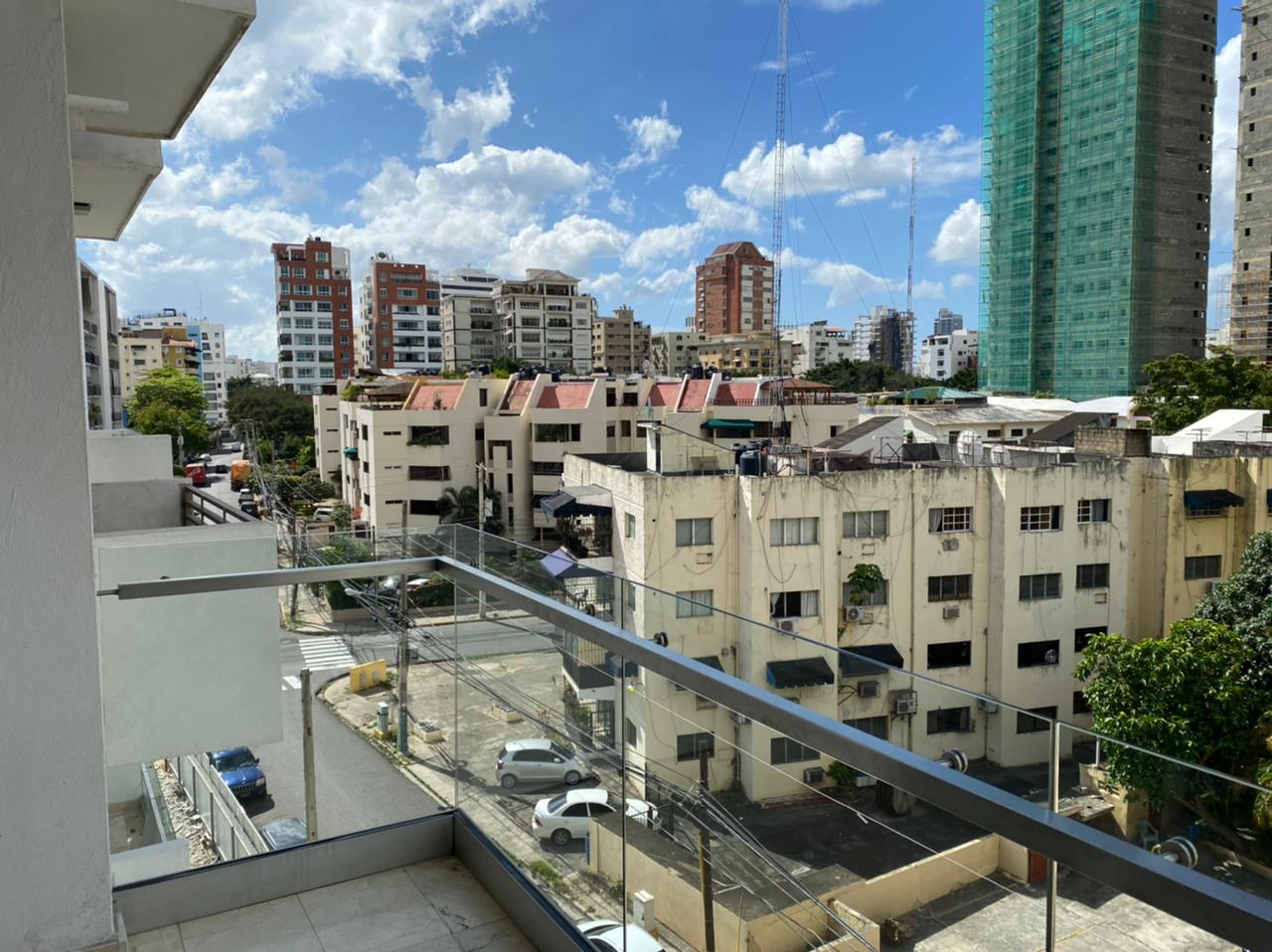 apartamentos - Rento Apartamento con linea Blanca en Serralles 