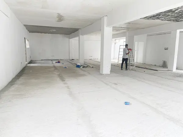 oficinas y locales comerciales - Local céntrico en Naco 6