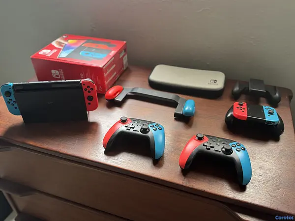 consolas y videojuegos - Switch Oled chip Físico 1 TB full games y accesorios, cómo nuevo  3