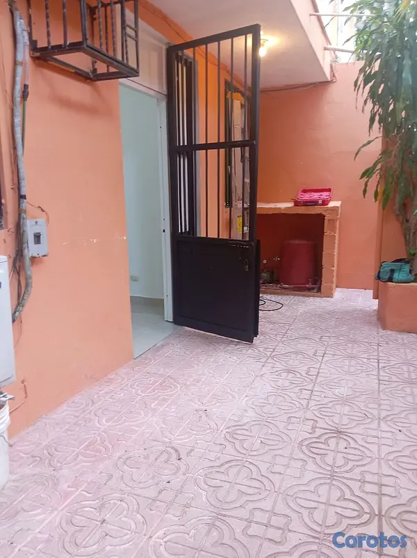 apartamentos - Alquilo habitación tipo apartamento estudio  2