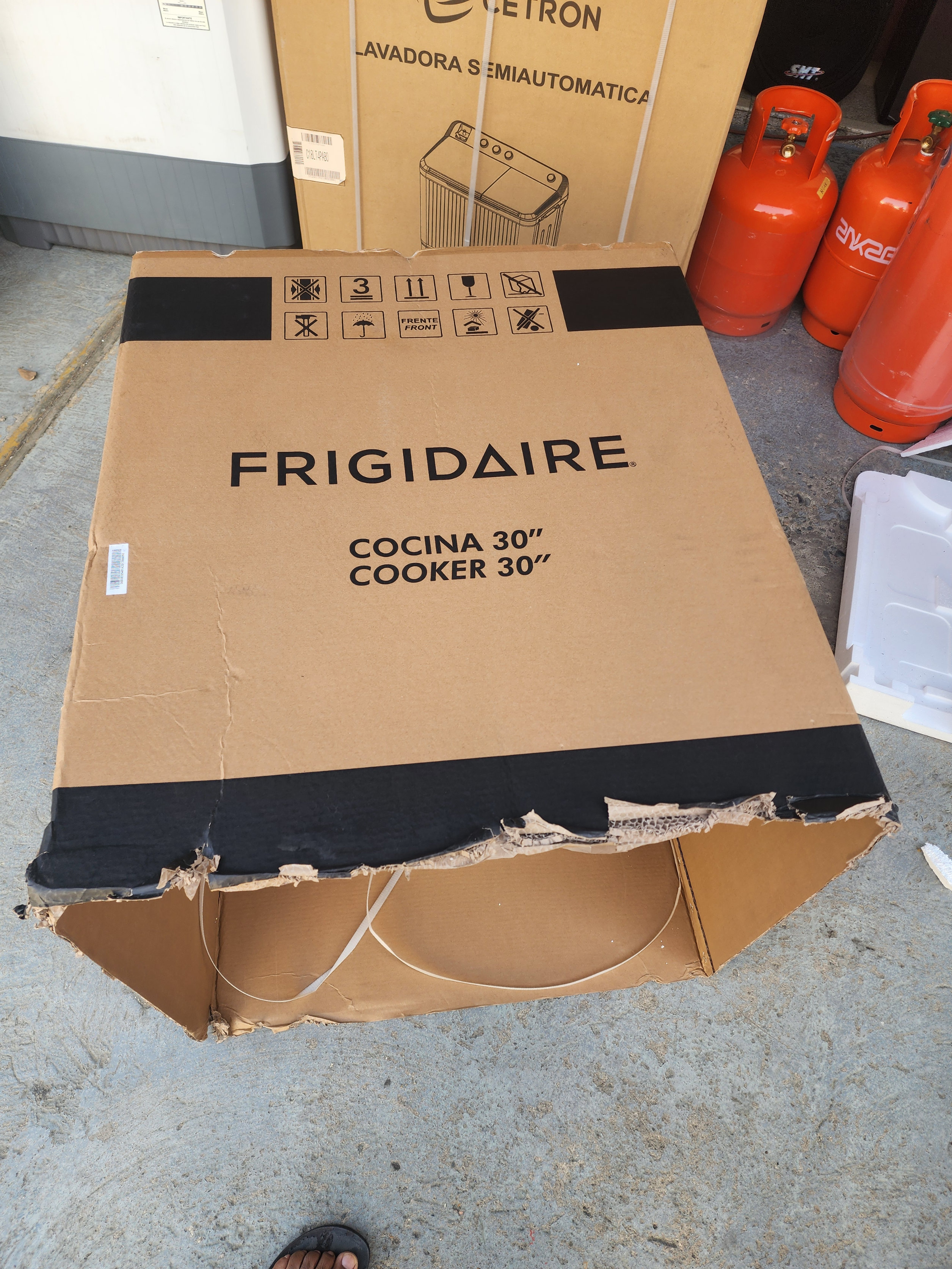 cocina - estufa frigidaire de 30 parrilla reforzadas 2