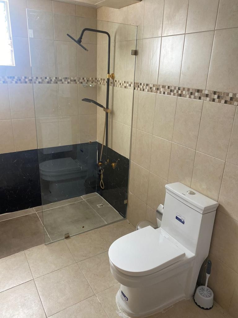apartamentos - RENTO APARTAMENTO EN TORRE  US$1,100 4