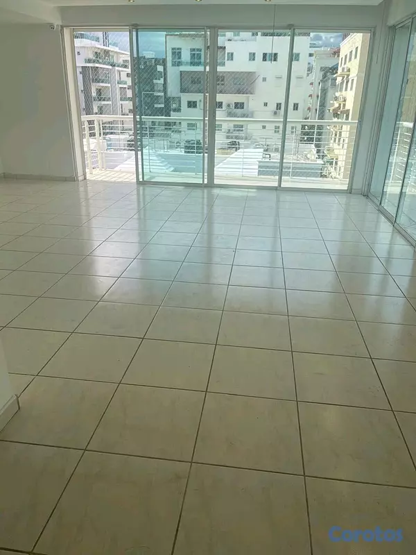apartamentos - Vendo Penthouse en Urbanizacion Real  7