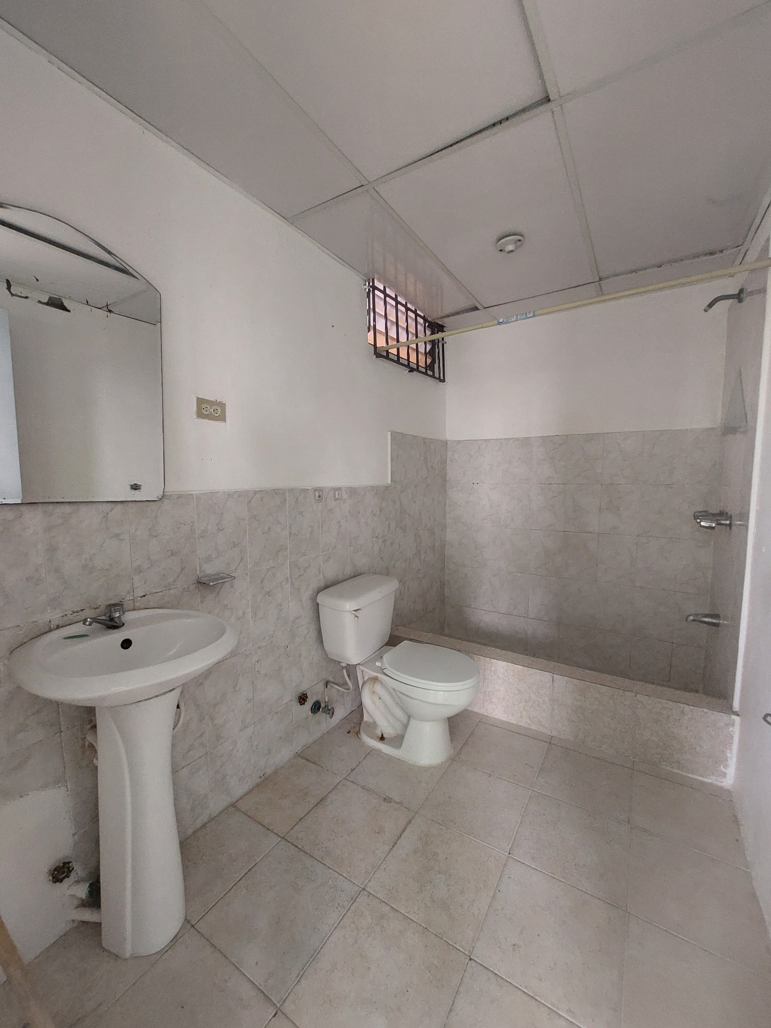 apartamentos - Apartamento cercano a la Charles de Gaulle y Carr. de Mendoza 7