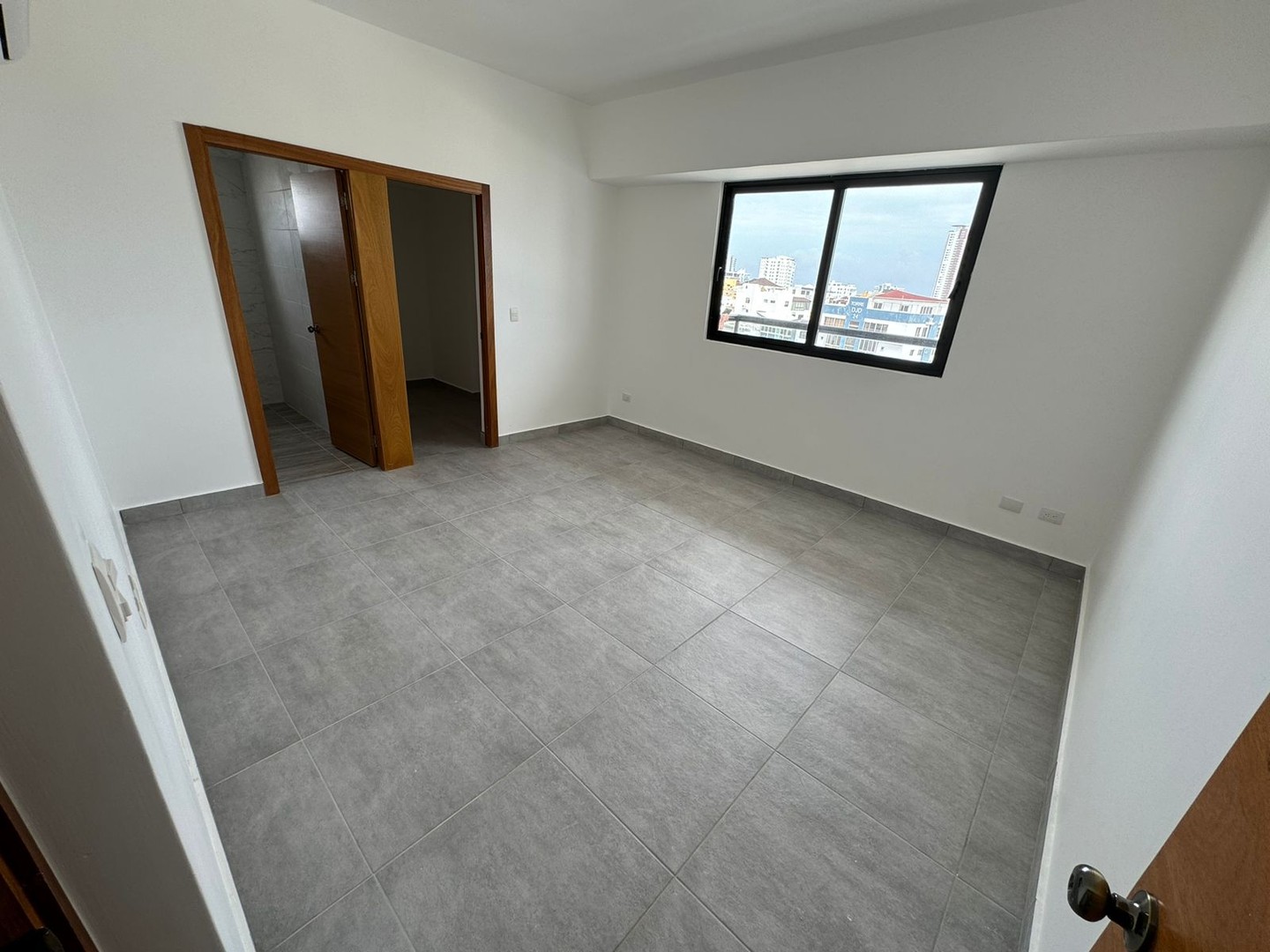 apartamentos - Apartamento en Venta  BELLA VISTA NORTE USD 385,000.00 Mantenimiento: RD$7,800.0 5