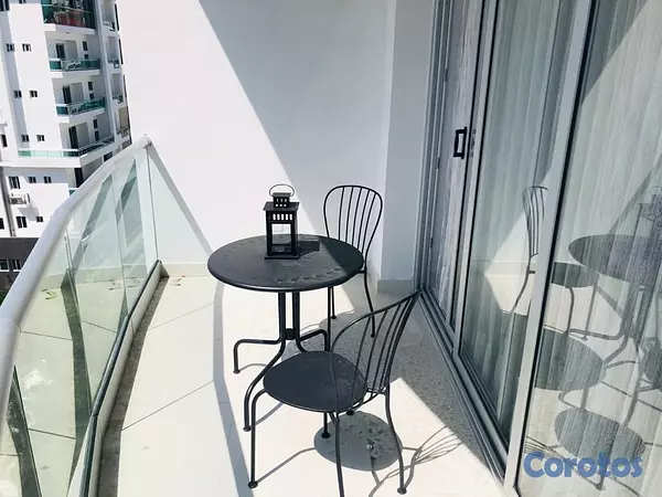 apartamentos - Apartamento en Alquiler en Piantini Amueblado de U 4
