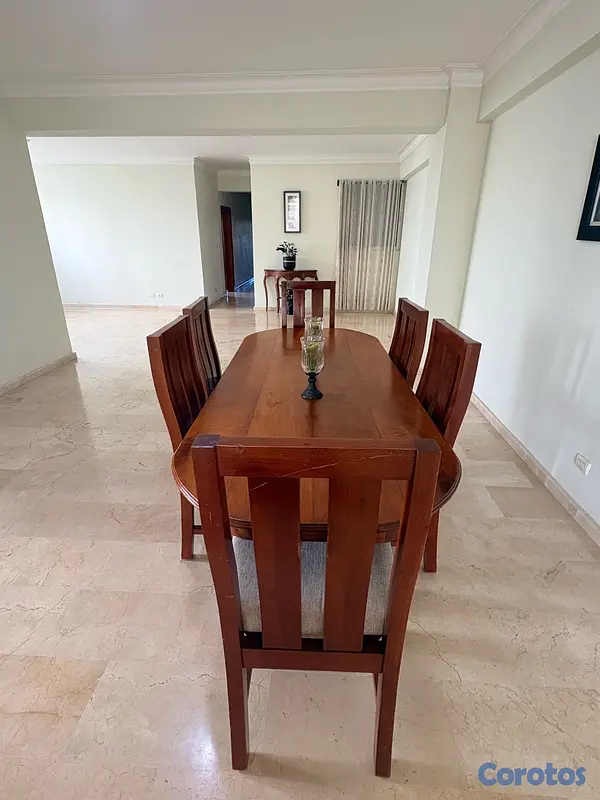 muebles y colchones - Comedor en Caoba de 6 sillas - precio de oportunidad - Negociable 2