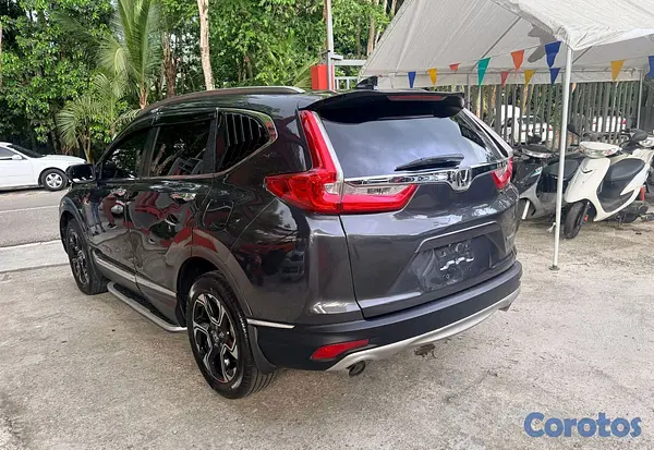 jeepetas y camionetas - Honda crv 2018 touring  7