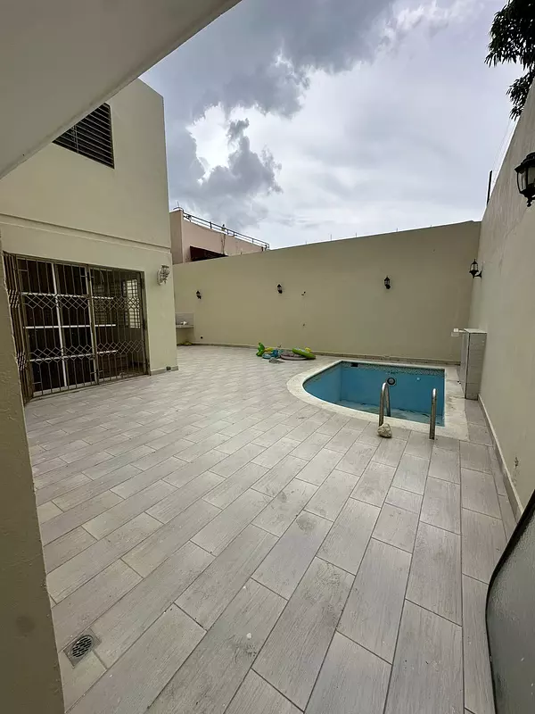 casas - La Castellana Se Alquila Casa 6
