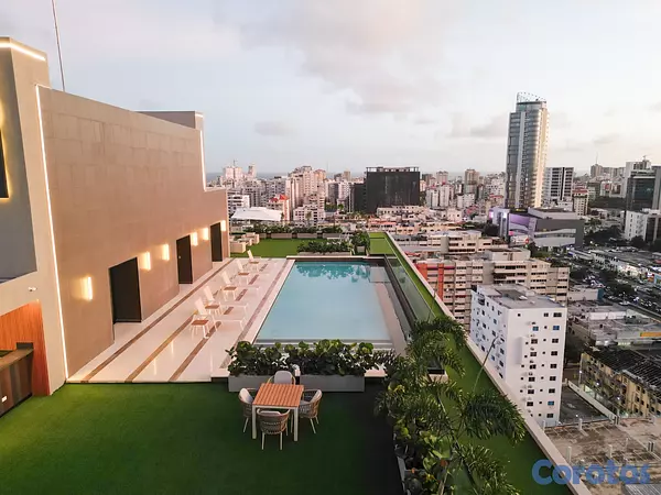 apartamentos - Exclusiva torre en Naco con Rooftop y piscina Infinity, amenidades de 1ra, 1hab 3