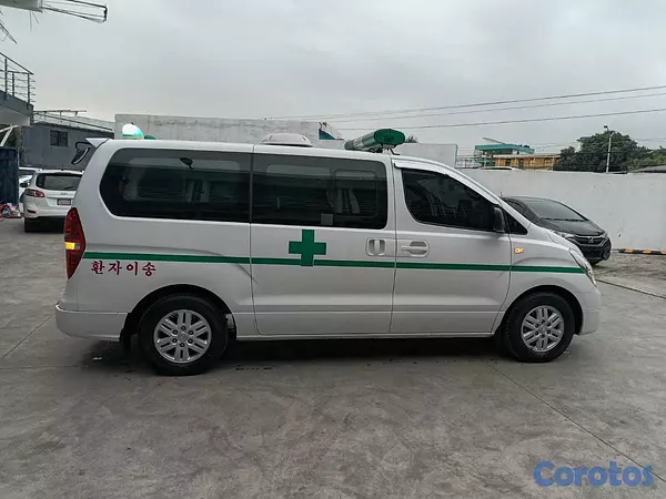 jeepetas y camionetas - HYUNDAI GRAND STAREX AMBULANCIA 2017 12