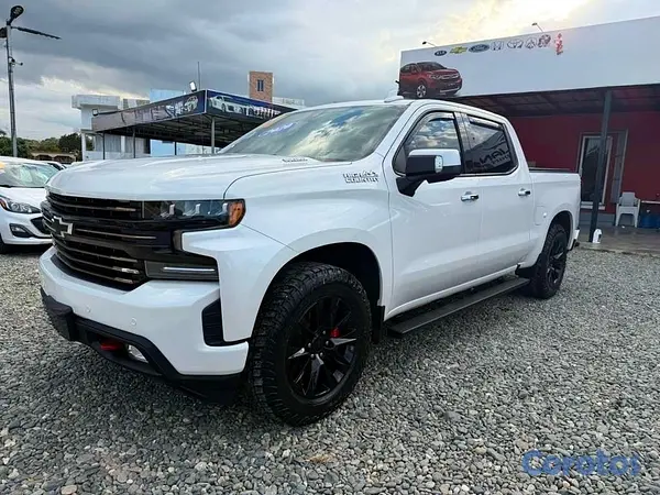 jeepetas y camionetas - Chevrolet Silverado High Country Duramax 2020
 3