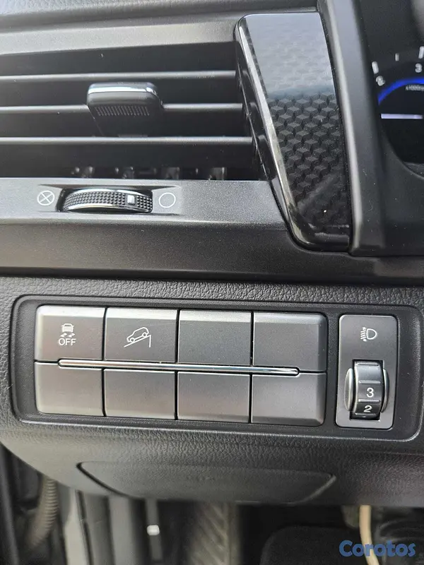 jeepetas y camionetas - KGM REXTON 2021 GRIS OSCURO DIESEL 16