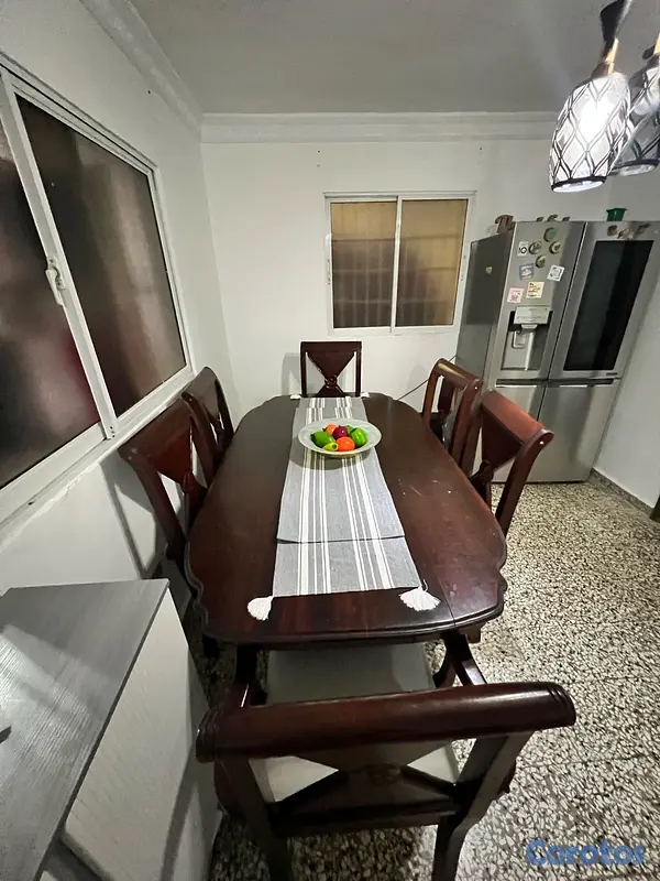 muebles y colchones - Juedo de comedor en caoba 2