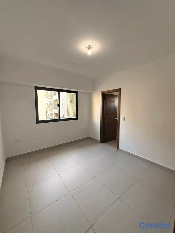 apartamentos - Apartamento en alquiler en torre Nueva en 📍Evaristo Morales  6