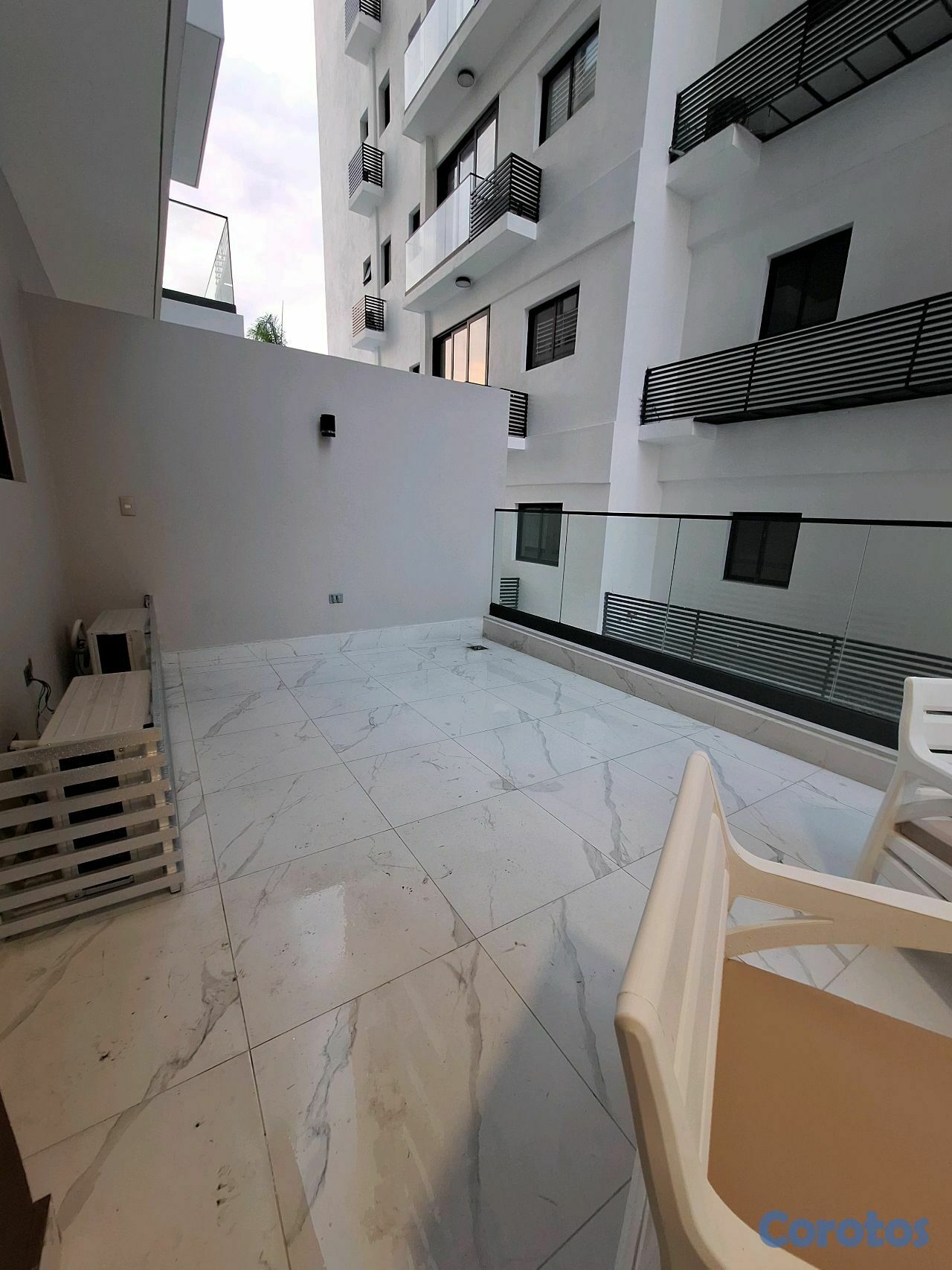 apartamentos - Vendo apartamento listo nuevo de inversion 2da. con terraza 2