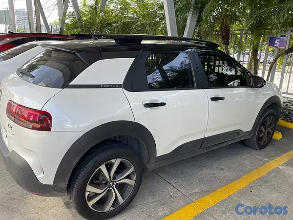 jeepetas y camionetas - citroen Cactus 2