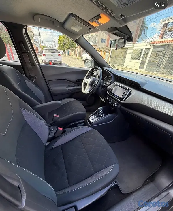 jeepetas y camionetas - Nissan Kicks SV 2020 6