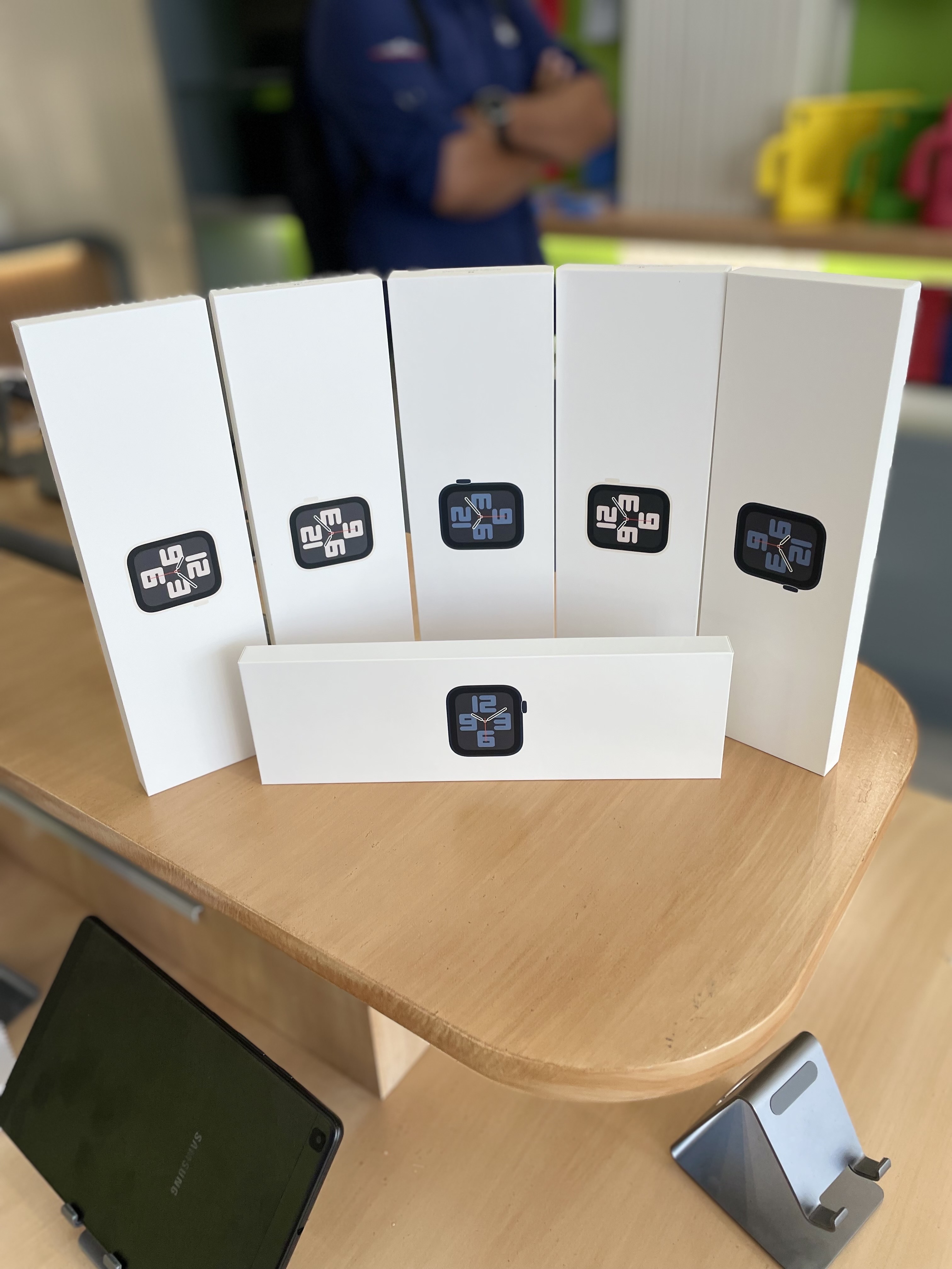 otros electronicos - APPLE WATCH SE (2DA GENERACIÓN) 40MM$14,500 2