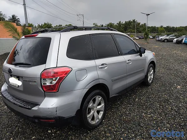 jeepetas y camionetas - SUBARU FORESTER AWD 5