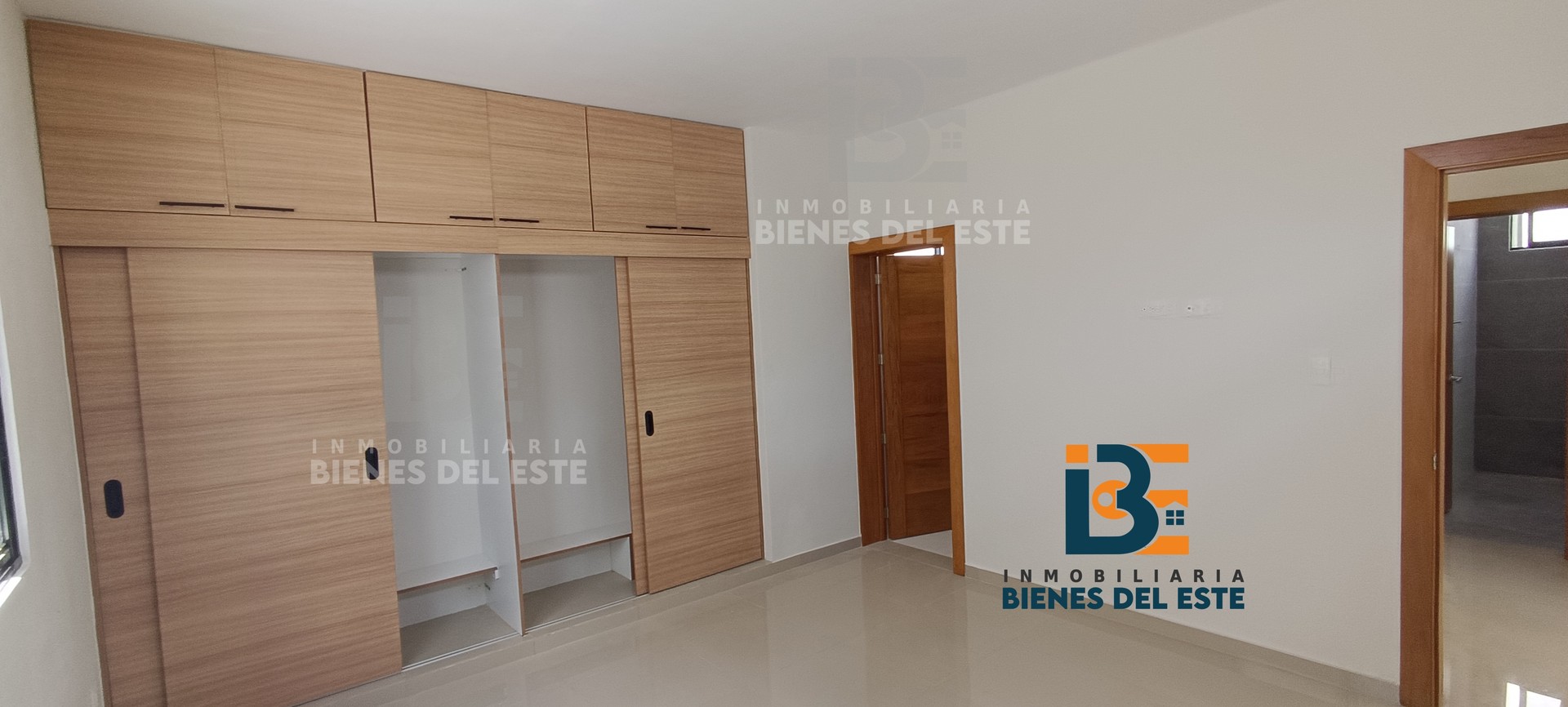 casas - Se Vende Nueva y Moderna Casa, ubicada en Residencial Naime Etapa III, San Pedro 5