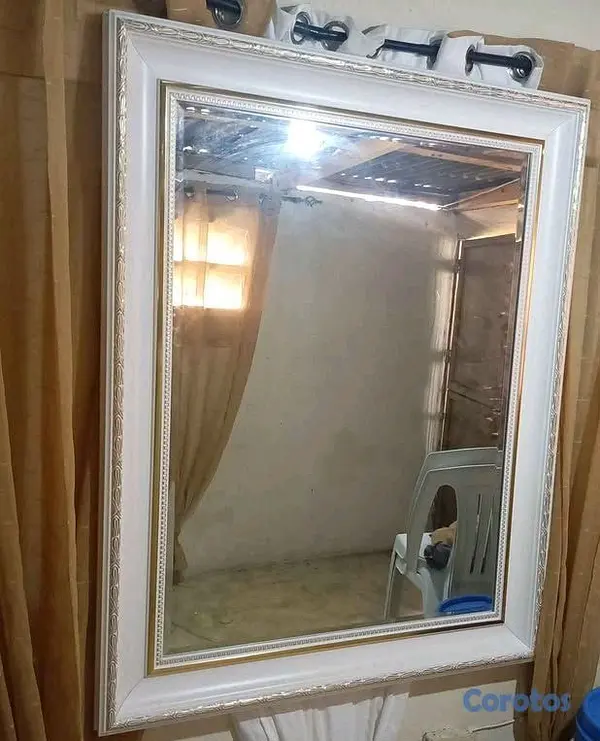 decoración y accesorios - Vendo juego de cuadro y espejo  3
