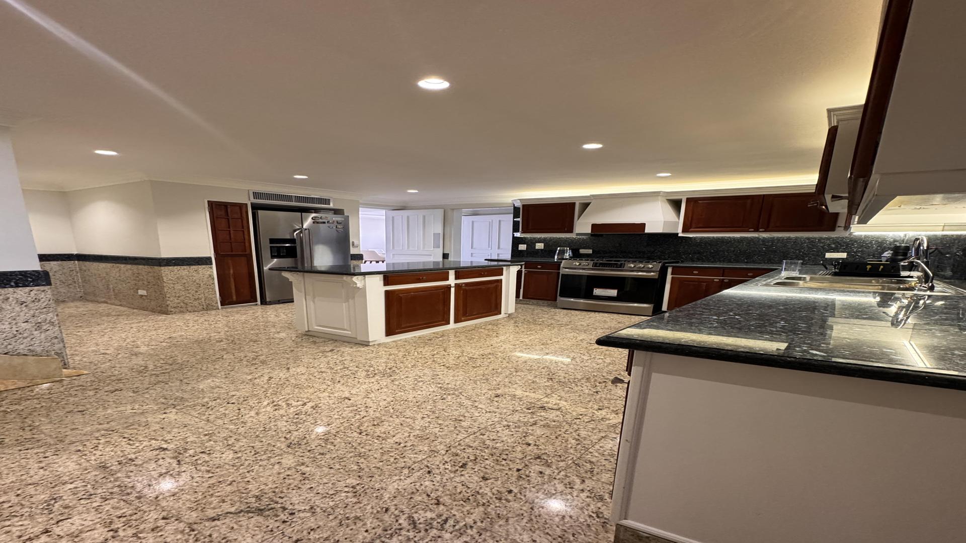 apartamentos - En venta moderno apartamento de 3 Hab con vista al mar 6
