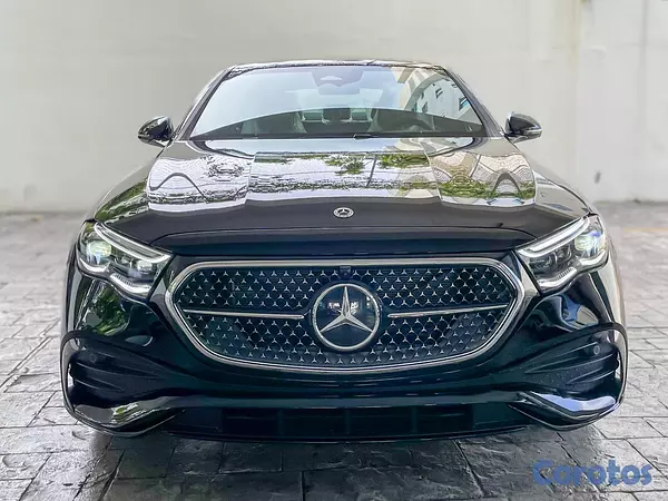 carros - Mercedes-Benz Clase E 450 4Matic 2026 5