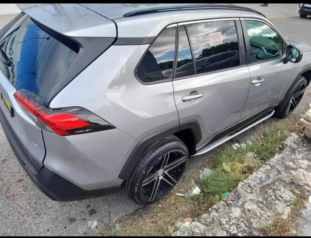 jeepetas y camionetas - 2020 Toyota Rav4  1