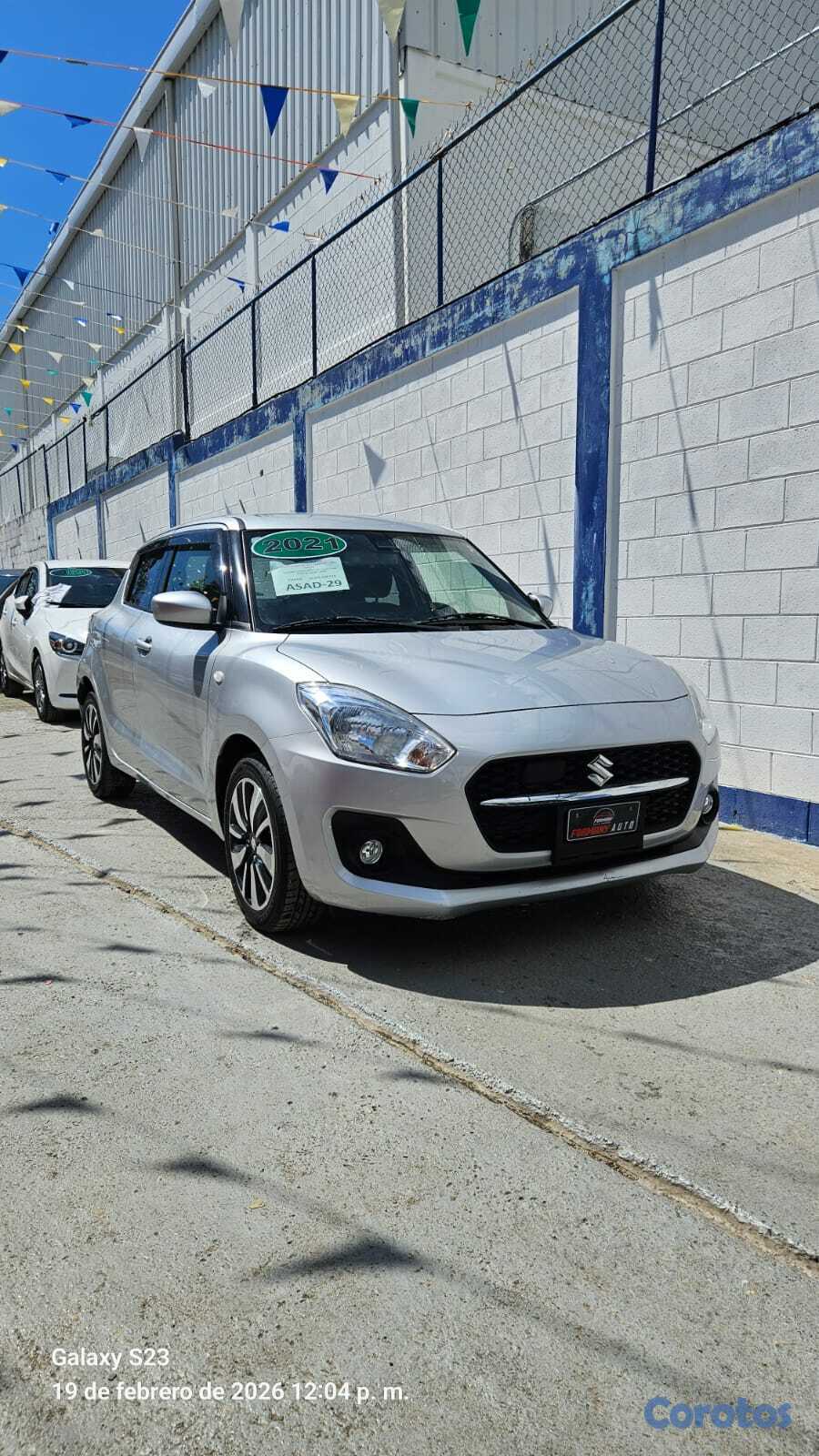 carros - SUZUKI SWIFT 2021 3