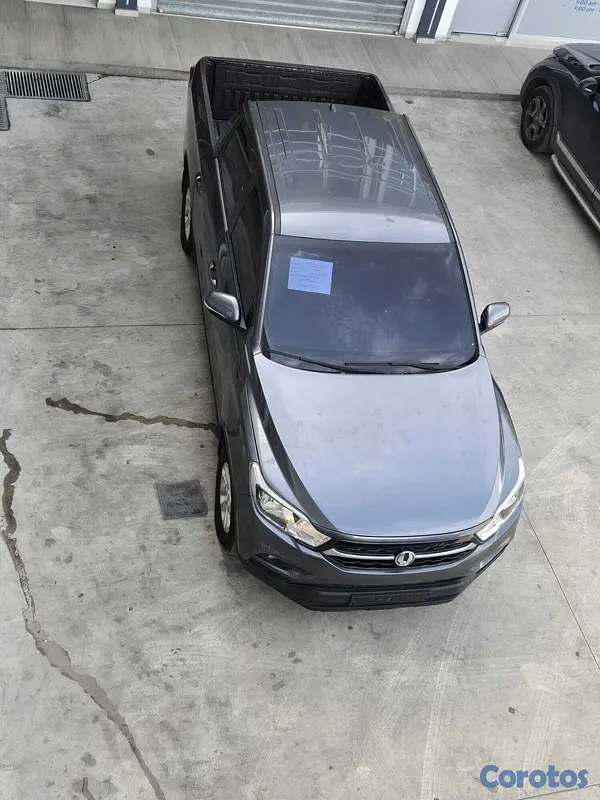 jeepetas y camionetas - KGM REXTON 2021 GRIS OSCURO DIESEL 5