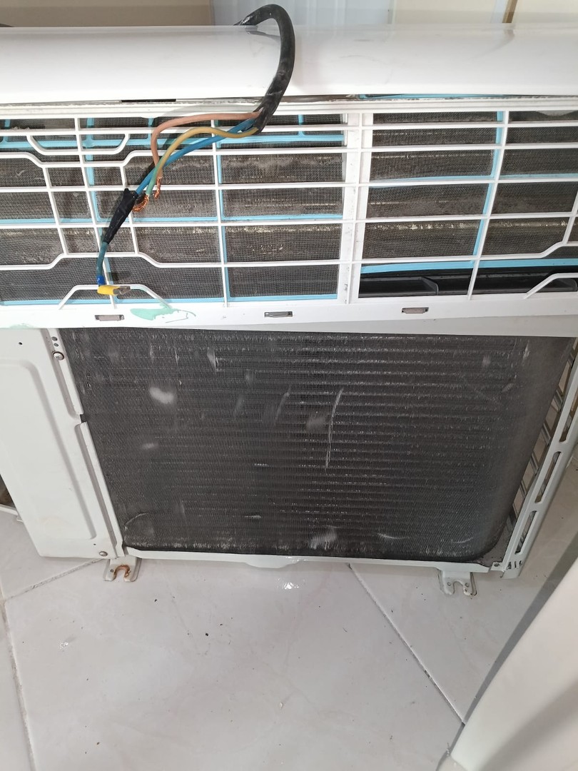 otros electronicos - Vendo aire acondicionado 12000 BTU  2