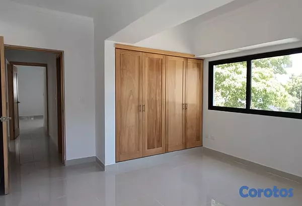 apartamentos - Hermoso Apartamento de 245MTS con Rooftop privado, Parqueo techado y servicio 10