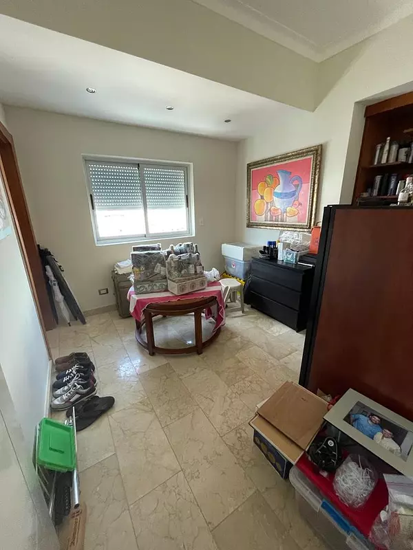 apartamentos - Se vende apartamento en Evaristo Morales 4