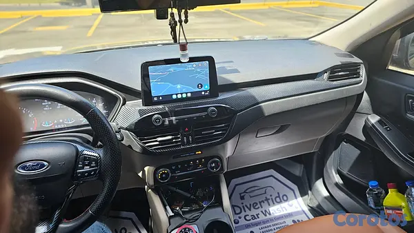 jeepetas y camionetas - Ford Escape SE 2020 8