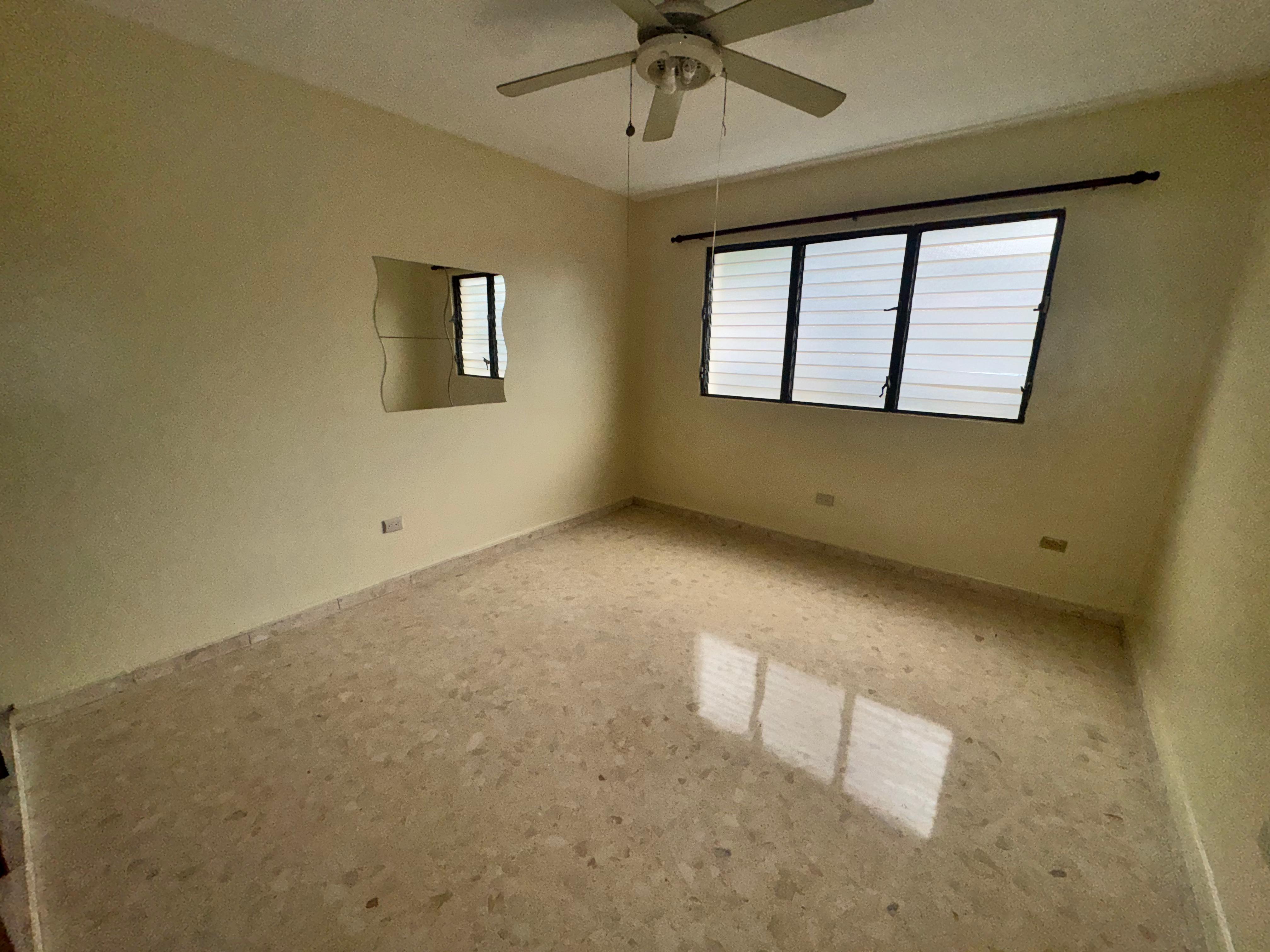 apartamentos - Alquilo apartamento clásico en Piantini 5