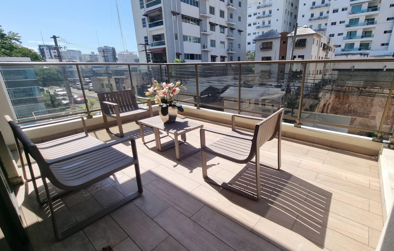 apartamentos - Alquilo Apartamento Amueblado En Piantini Sin Inte 6