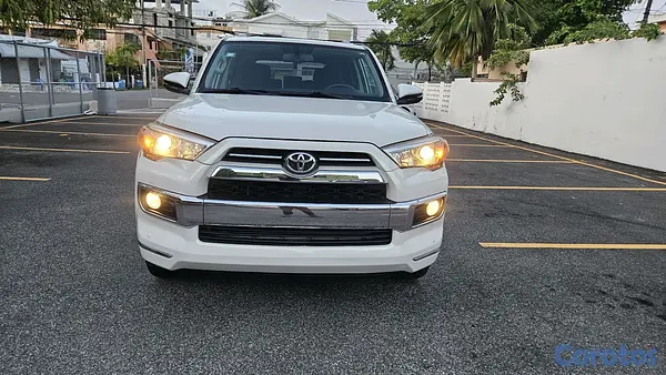 jeepetas y camionetas - Toyota 4runner límited 2020 3