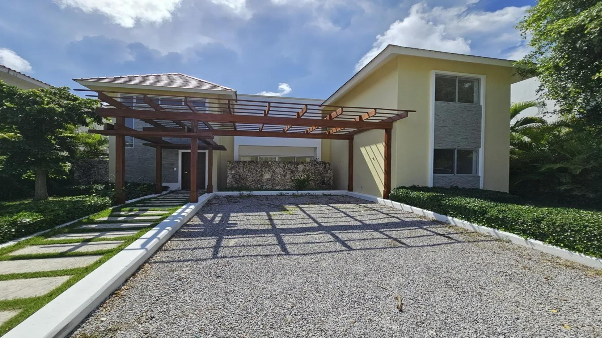 casas vacacionales y villas - Vendo hermosa en Punta Cana Village 0