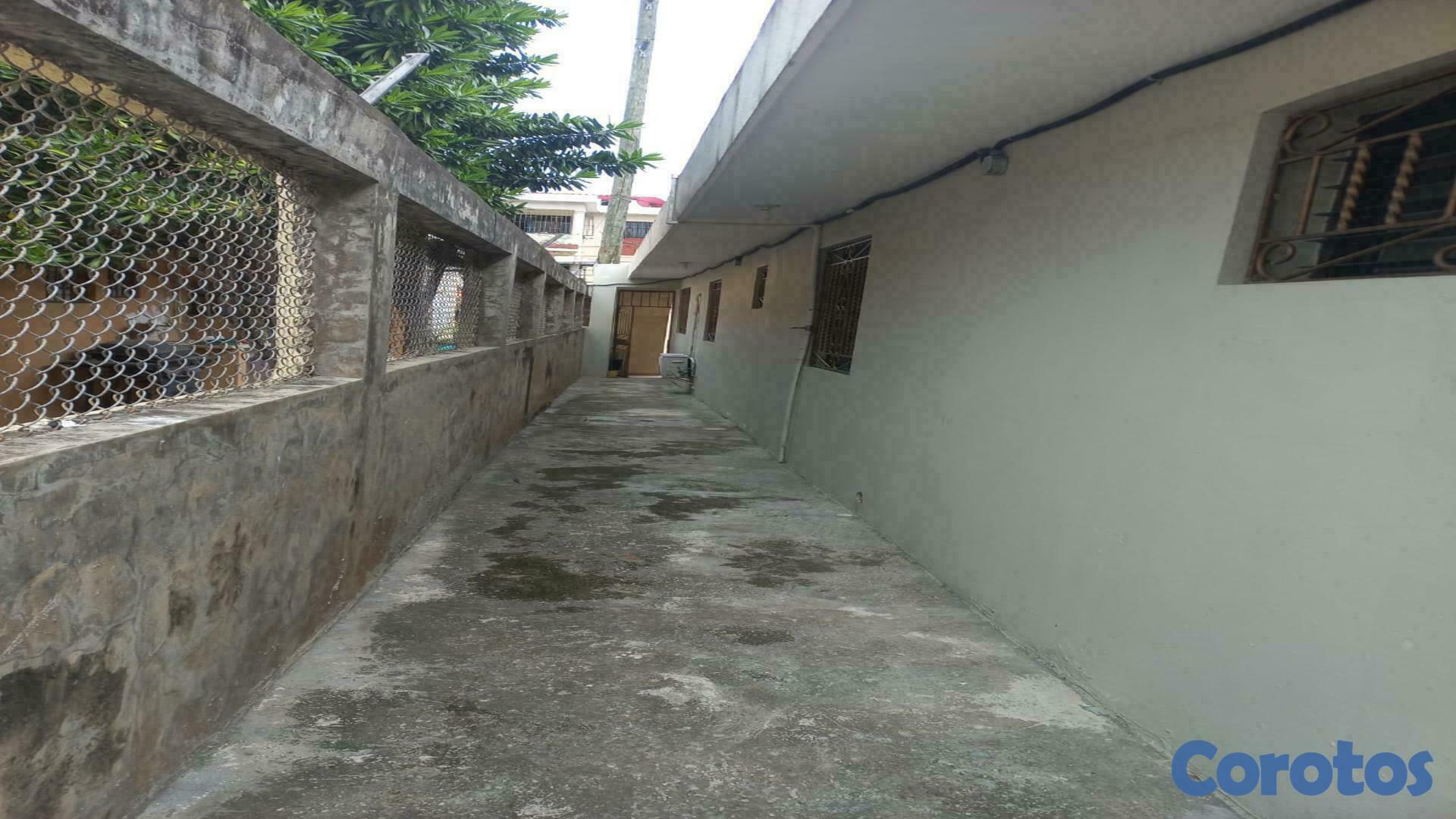 casas - CASA EN VENTA RESIDENCIAL EUGENIO MARIA DE HOSTOS 8